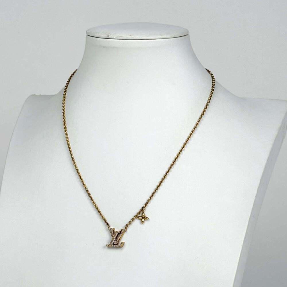 LOUIS VUITTON Gold Necklace - Picture 4 of 5